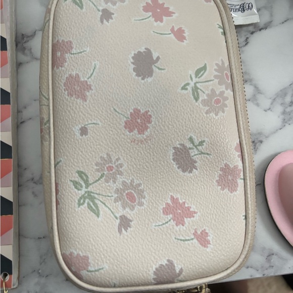 Coach Cream and Pink Floral Crossbody Bag - Picture 5 of 5